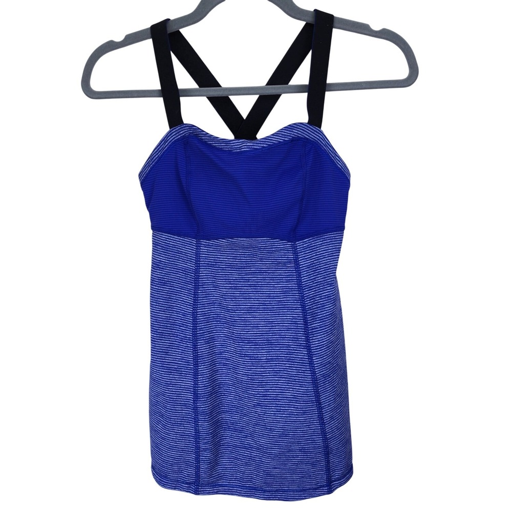 Lululemon Tank Top Athletic Built-In Bra Blue Striped Workout Fitness Size 6‎